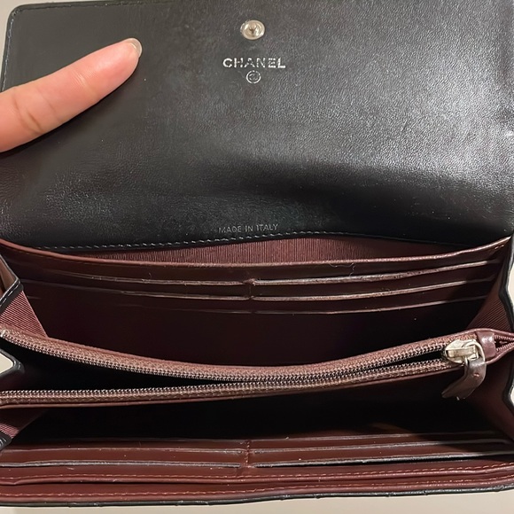 Caviar Chanel wallet - Picture 13 of 17